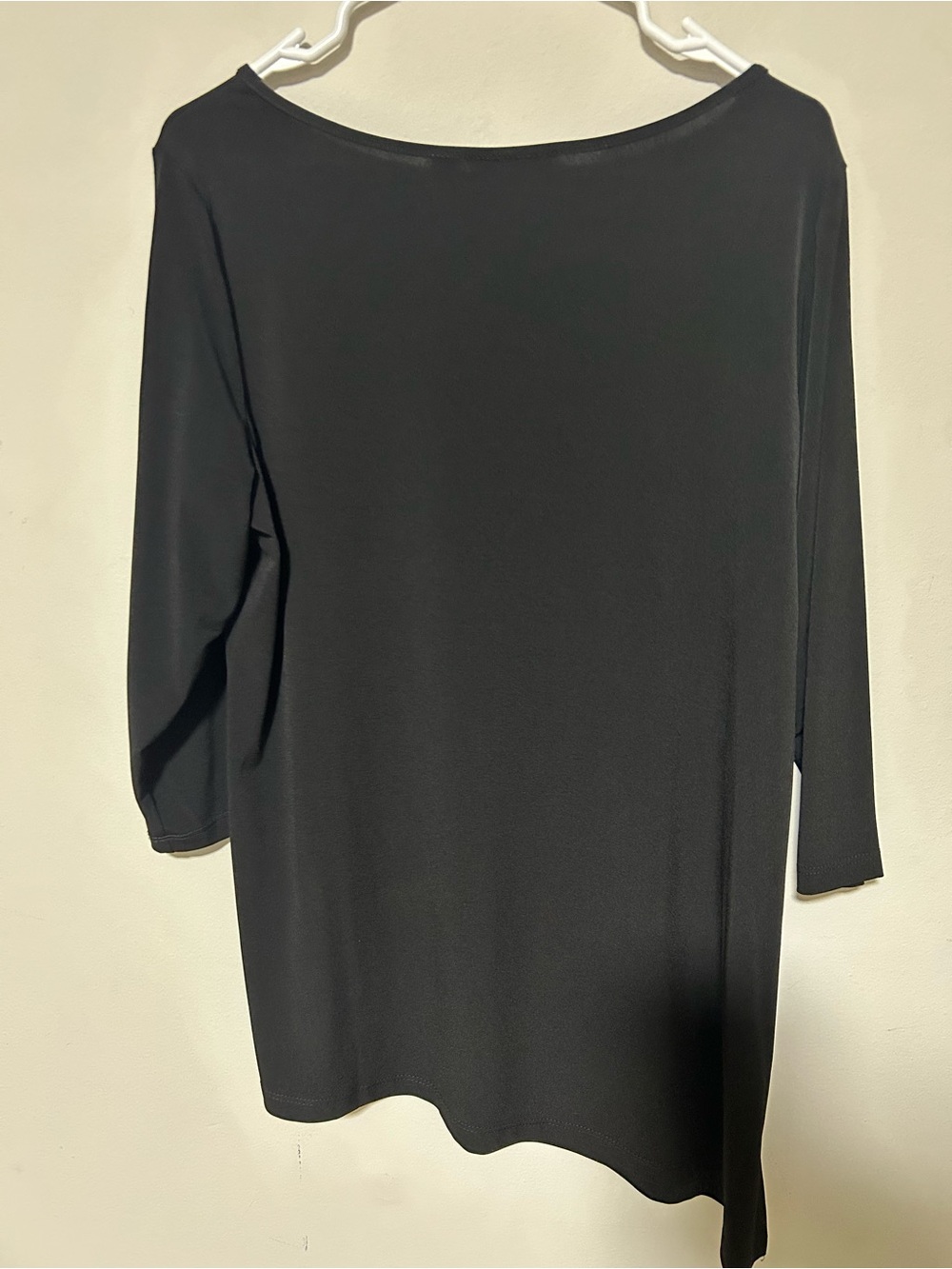 Susan Graver Liquid Knit Asymmetrical Hem Tunic Top Black Size M 0502 - Picture 6 of 9